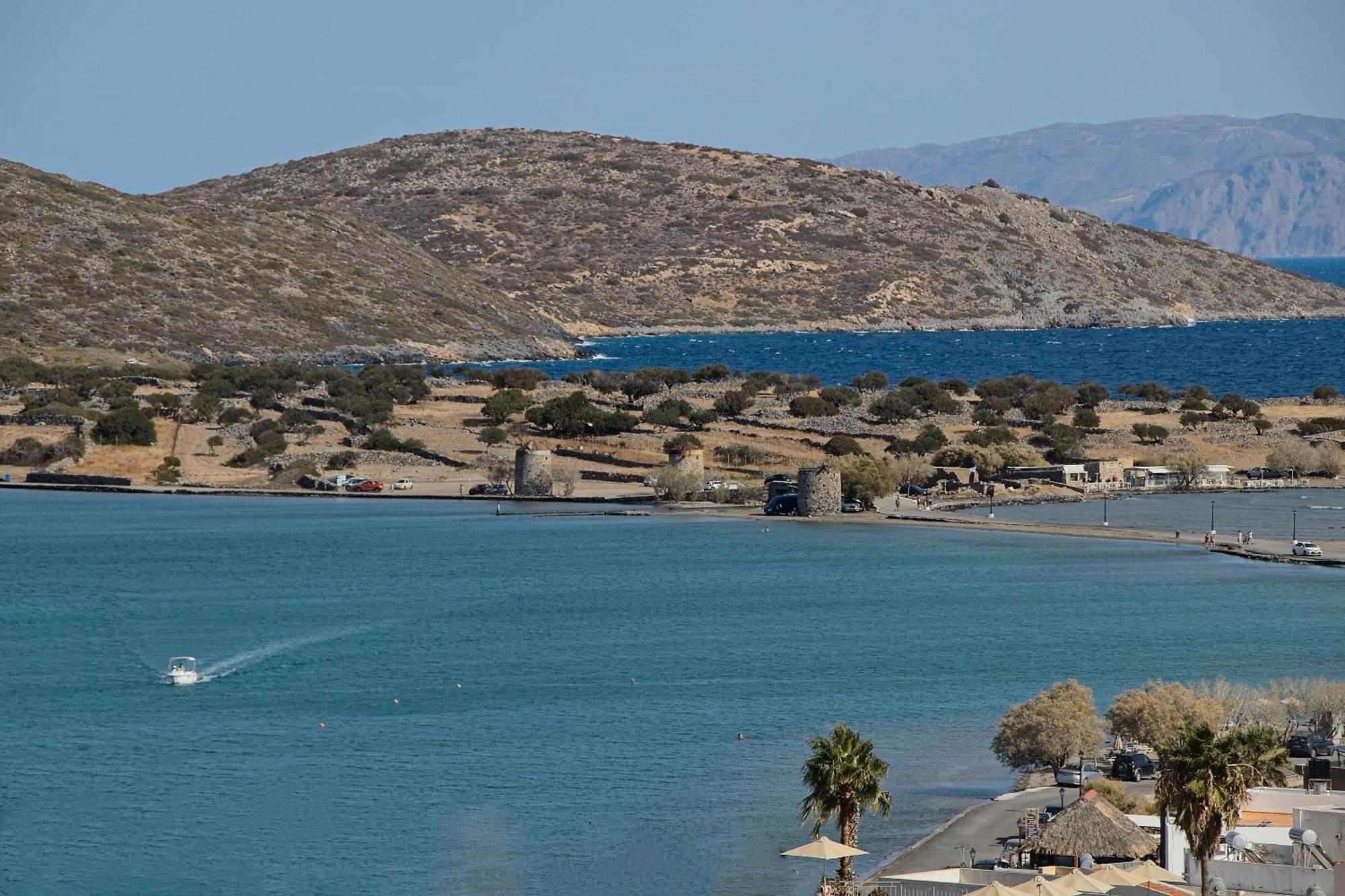Milos Apartments Elounda  Bagian luar foto