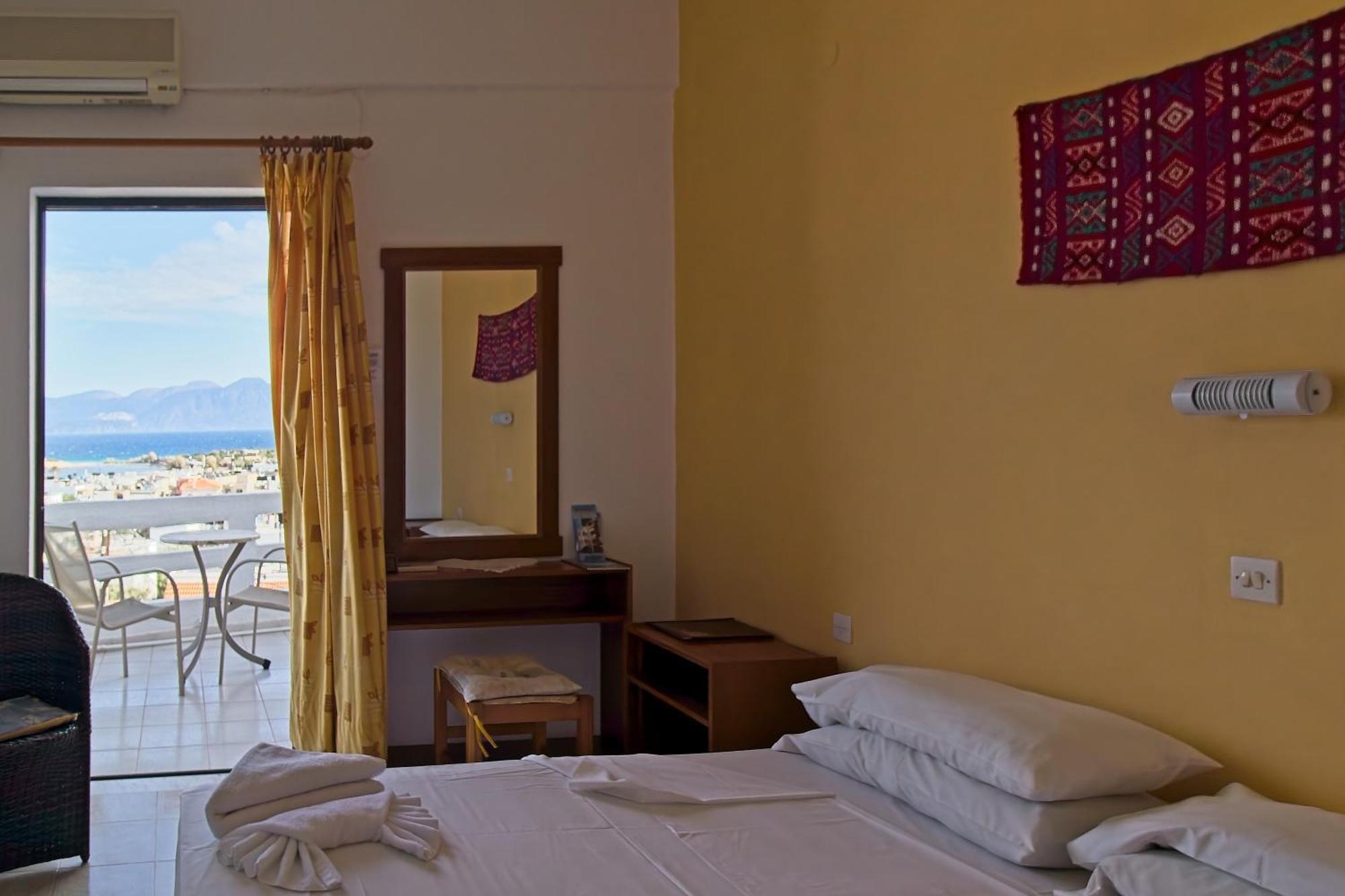 Milos Apartments Elounda  Bagian luar foto
